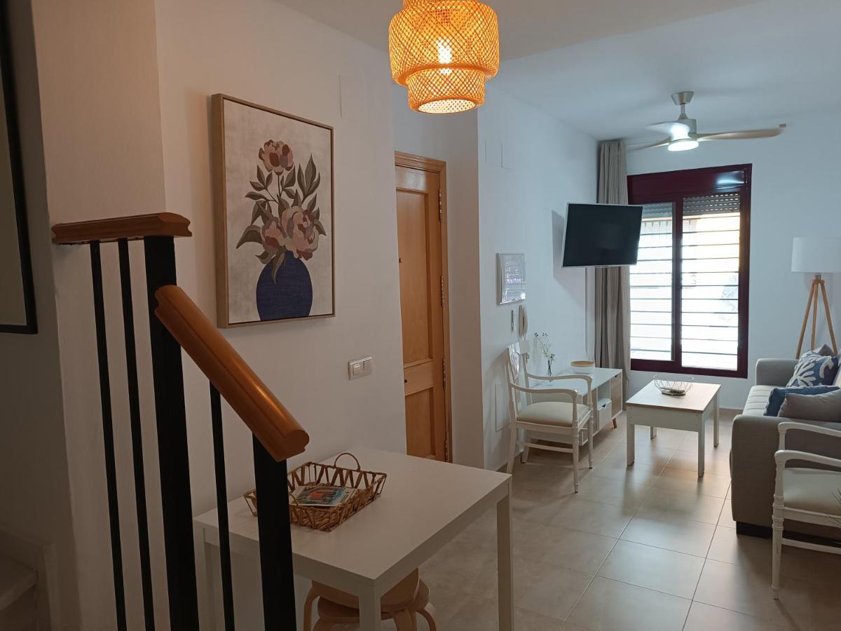 Amazing & Renovated 2-bedroom Flat In Appartement *